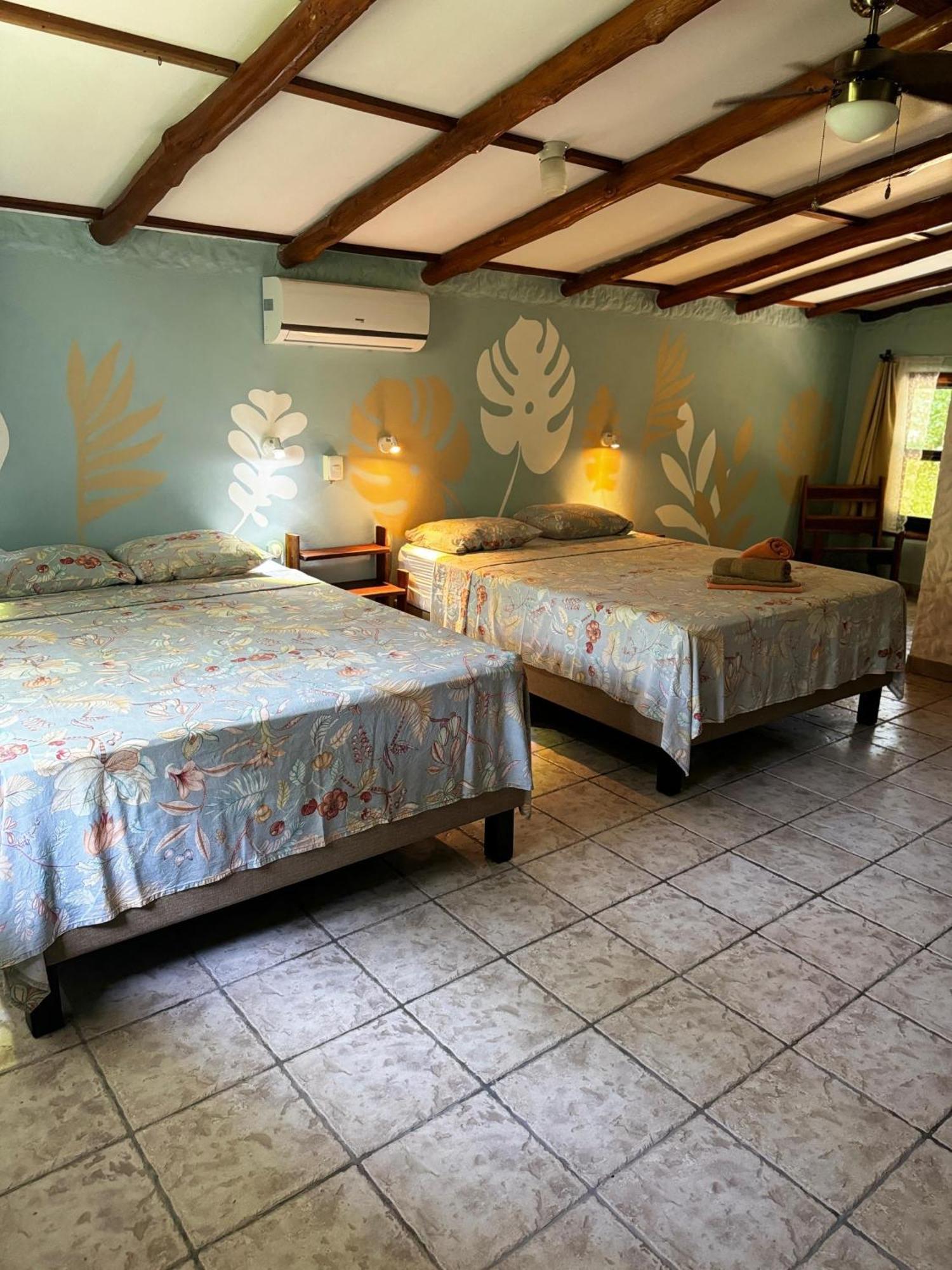 Hotel Entre Dos Aguas Sámara Esterno foto